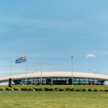 El Aeropuerto de Carrasco rompió su récord mensual de pasajeros en enero. El Aeropuerto de Carrasco rompió su récord mensual de pasajeros en enero.