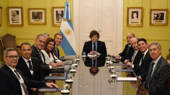 Javier Milei se reunió con empresarios del Foro Económico Mundial.