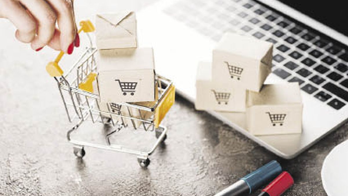 Consumption of goods and services rose 5.5% year-on-year in January (there is a downward trend for 2023)