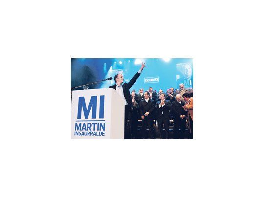 Martín Insaurralde encabezó un acto en su distrito, Lomas de Zamora, que reabrió formalmente el período de campaña electoral. Participaron  Daniel Scioli, Alberto  Pérez, Alejandro Granados  y Fernando Espinoza.
