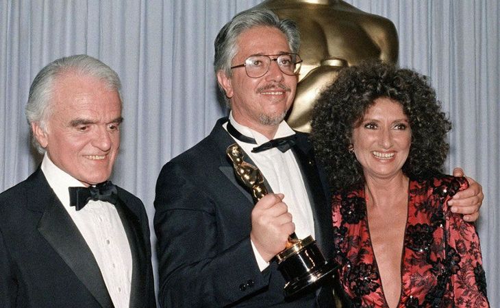 Héctor Alterio (al centro) y Norma Leandro (a la derecha).