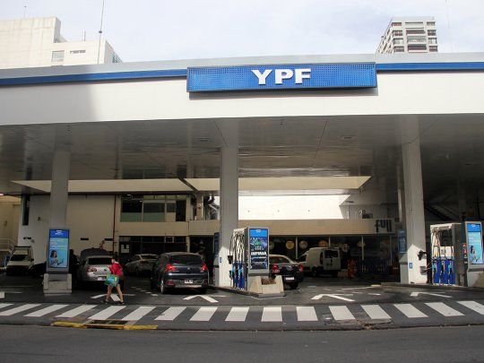 YPF Estaciones de Servicio Naftas