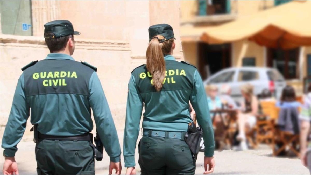 They arrested a young man for distributing pro-terrorism content on the internet