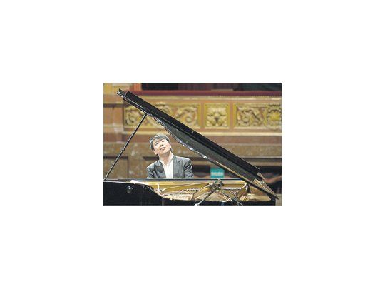 Lang Lang: prodigioso pianista chino de 29 años frecuentemente oscurecido por su divismo y gestos mediáticos.