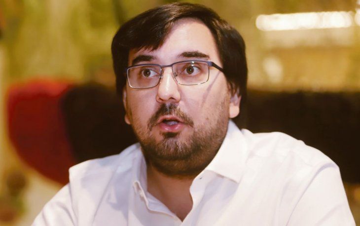 ámbito.com | pag4-Martin Saud_fuchila 02.jpg