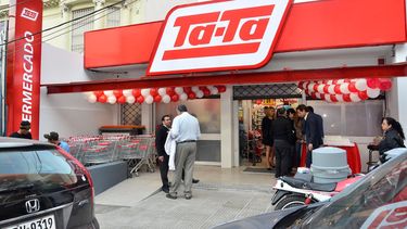 El Grupo De Narváez acelera la venta de Ta-Ta mientras adelanta la oferta por Carrefour