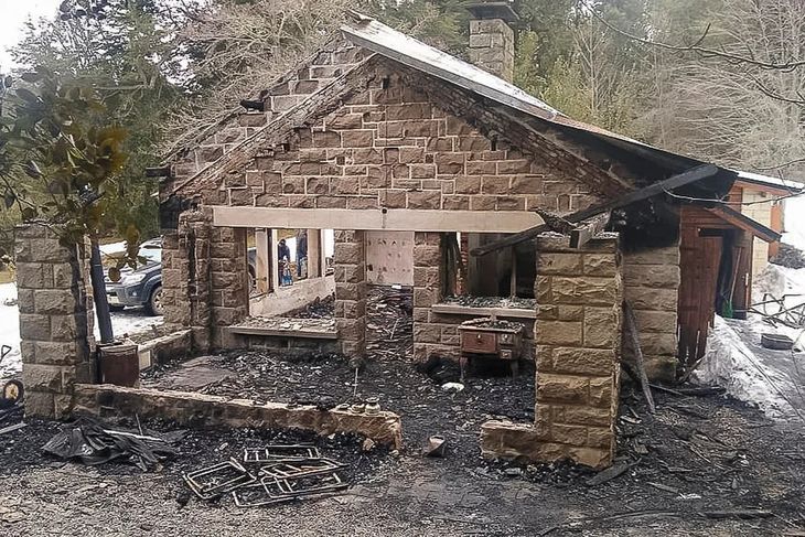 ataque mapuche villa mascardi 2022,jpg.jfif