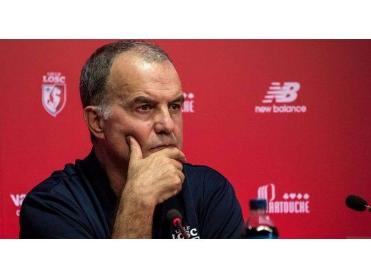 Bielsa ya no es más el entrenador del Lille.