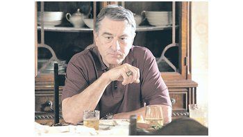 Robert De Niro en «La revelación»: un policial inconvincente, que vincula a un oficial con un presidiario que busca salir de la cárcel.