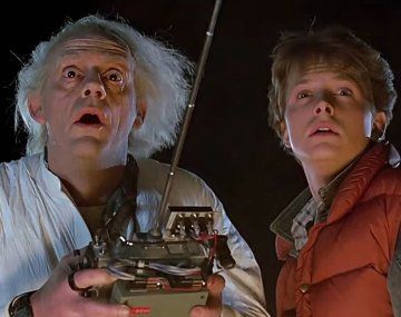 Los protagonistas de Volver al futuro nuevamente juntos. Los protagonistas de Volver al futuro nuevamente juntos.