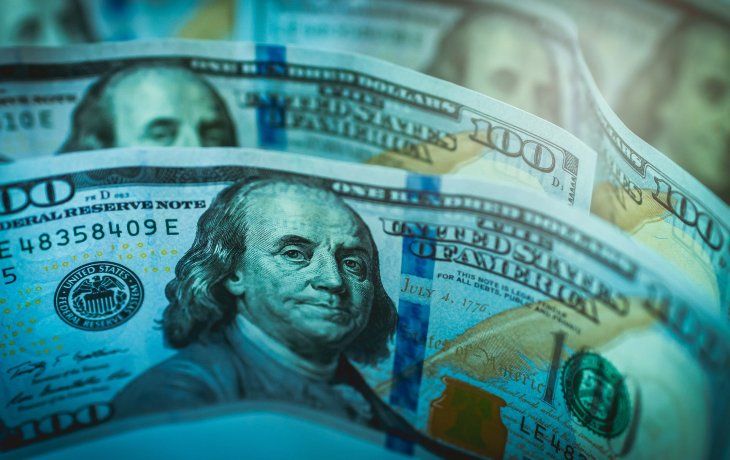 El dólar blue llegó en su última jornada a los $186,50, su valor más alto desde el 29 de septiembre cuando la divisa alcanzó los $187. El dólar blue llegó en su última jornada a los $186,50, su valor más alto desde el 29 de septiembre cuando la divisa alcanzó los $187.