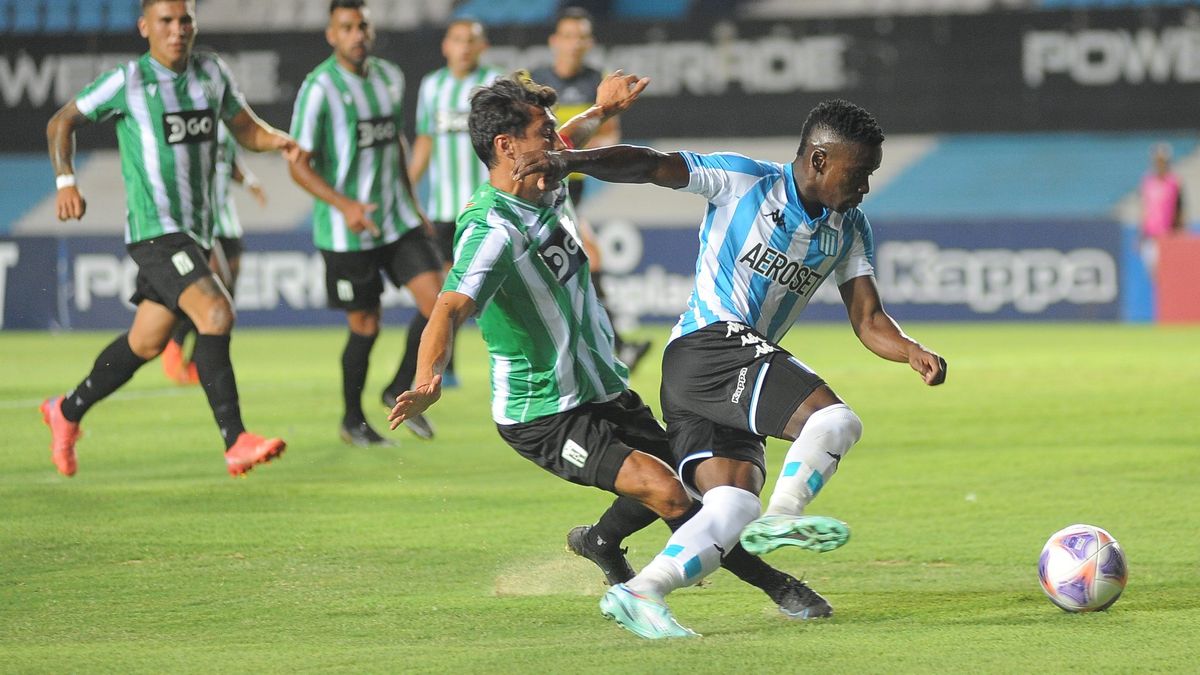 Racing faces Racing from Uruguay with its mind set on Boca