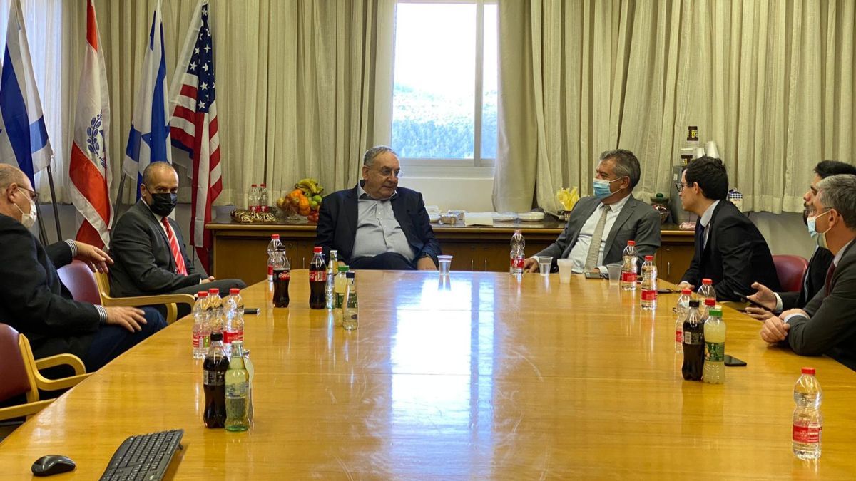 Israel evalúa producir en Argentina su vacuna contra el Covid-19