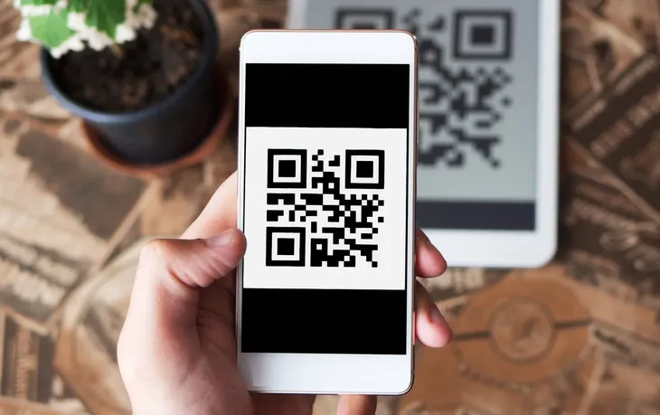 At the moment, the incorporation of the QR code does not have an established date. At the moment, the incorporation of the QR code does not have an established date.
