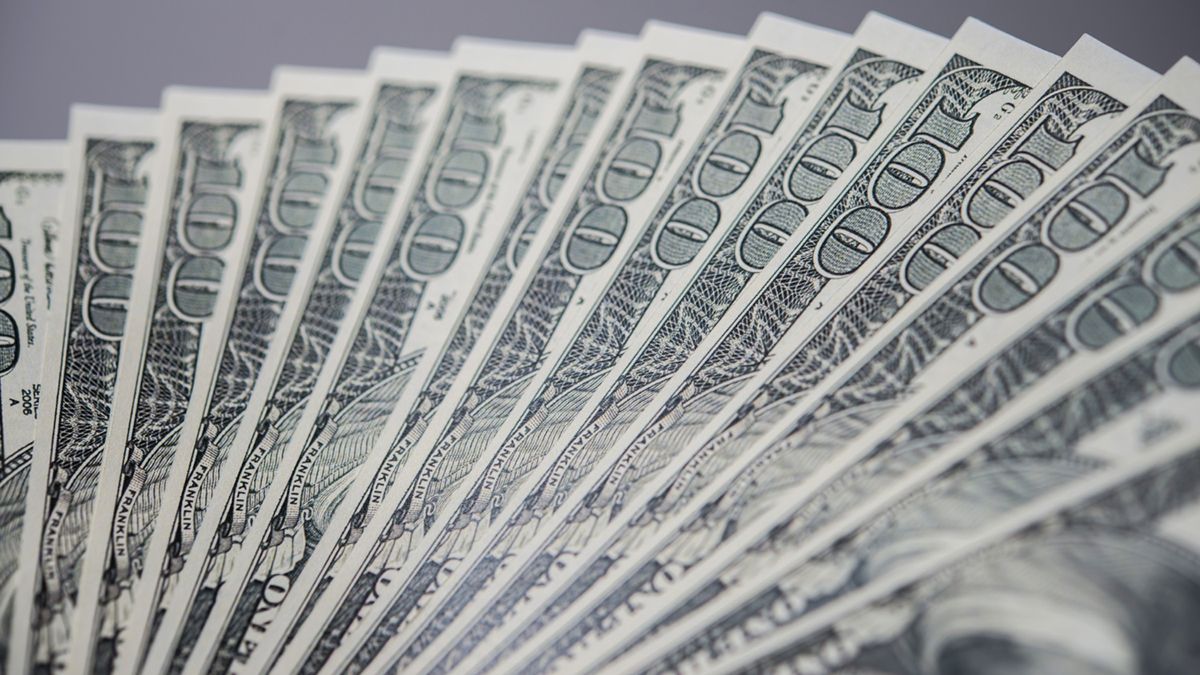 The dollar increased by 0.72% and recovered after two consecutive declines