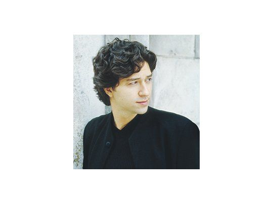 Sergio Tiempo: una agenda cargada para 2012, tanto como pianista solista como en dúo.