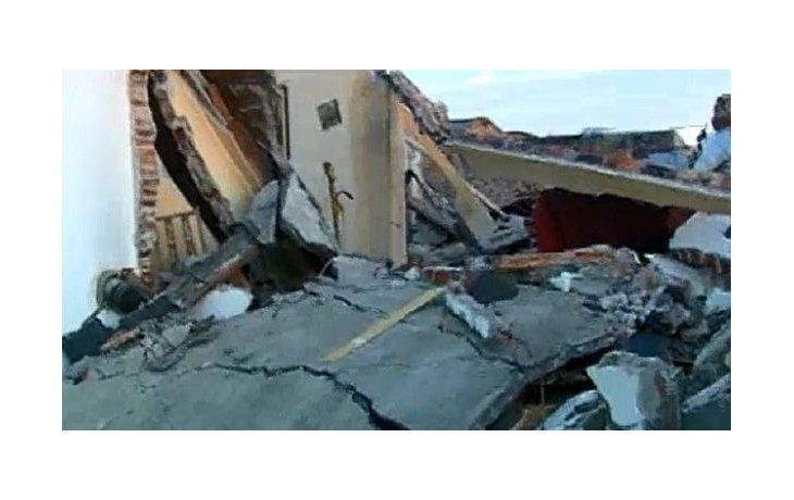 Lanús: un herido tras explotar una casa