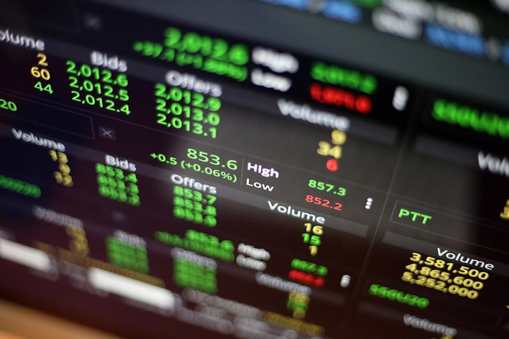 El riesgo pa&iacute;s retrocedi&oacute; 0,2% hasta los 403 puntos.
