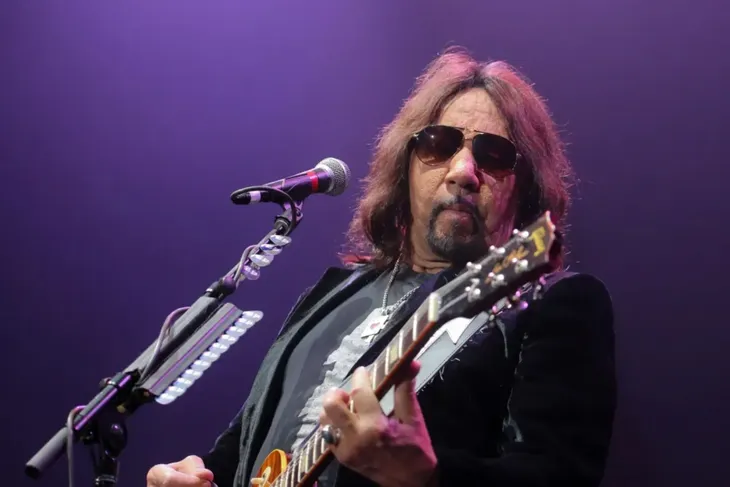 His legacy as “The Spaceman” and his contribution to the band made him a global rock icon.