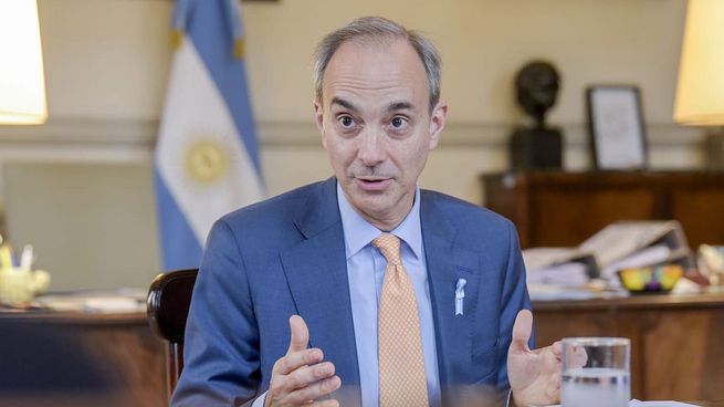 Torrendell señala que es necesario que “las cuentas públicas estén en orden de acuerdo con una sana eficiencia administrativa”.