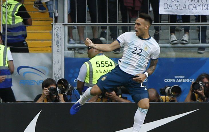 Lautaro Martínez abrió rápidamente el marcador y llevó tranquilidad a todo el equipo, que luego sentenció la clasificación con el tanto de Sergio Agüero.