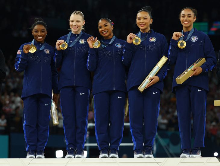 The American gymnasts won the team gold medal. 