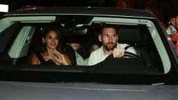 the signal of his return? messi arrived in barcelona with 15 suitcases the signal of his return? messi arrived in barcelona with 15 suitcases
