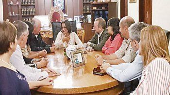 Mesa. La gobernadora de Catamarca, Lucía Corpacci, se sentó junto a los referentes de Unidad Ciudadana. El sello K se lanzó en la provincia y manifestó su apoyo a una eventual candidatura de la mandataria.