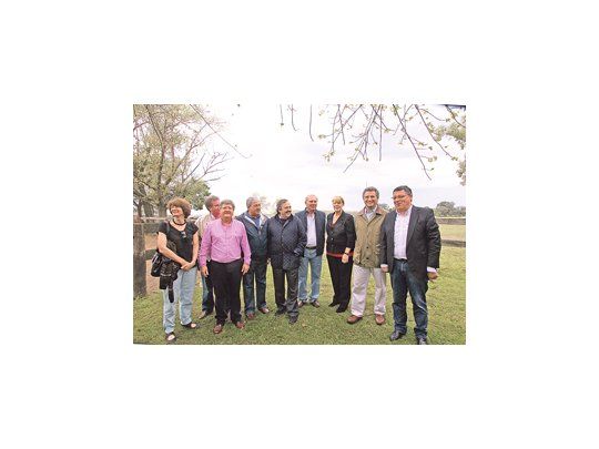 Margarita Stolbizer y Ricardo Alfonsín se reunieron con Luis Miguel Etchevehere (Sociedad Rural), Eduardo Buzzi (FAA), Rubén Ferrero (CRA) y Carlos Garetto (Coninagro) en San Miguel del Monte.