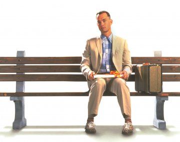 Tom hanks puso en el mundo cinematográfico algunos de los episodios más relevantes de la historia estadounidense del siglo XX. Tom hanks puso en el mundo cinematográfico algunos de los episodios más relevantes de la historia estadounidense del siglo XX.