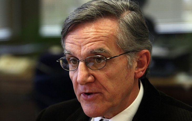 Según el infectólogo Eduardo López, la cepa Delta obligó un replanteo en la estrategia de vacunación
