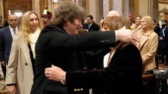 Javier Milei saludó a Patricia Bullrich por su cumpleaños.