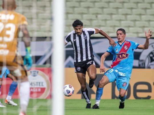 Arsenal se trajo un valiosísimo empate de Brasil en la Copa Sudamericana.
