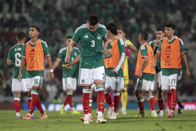 La imagen de la derrota. México no ganó los últimos seis partidos que disputó en el último tramo del año y cayó al 15º puesto en el ranking de la FIFA.