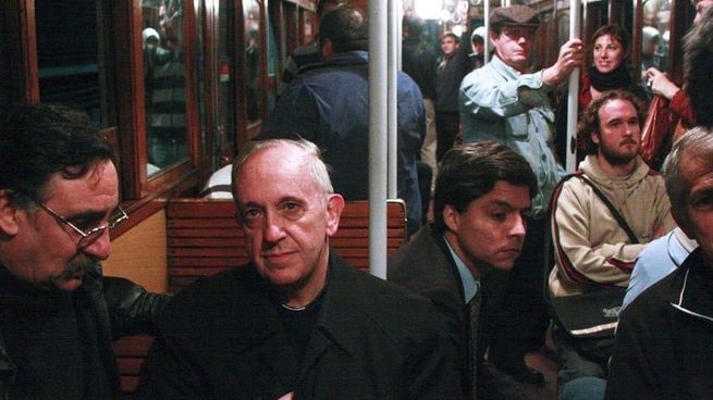 En esta edición de la Noche de los Museos, los coches volverán a la vida para realizar tres recorridos entre las estaciones Perú y Acoyte, de unos 40 minutos cada uno.