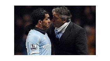 Mancini aseguró que Tevez pidió ser transferido.