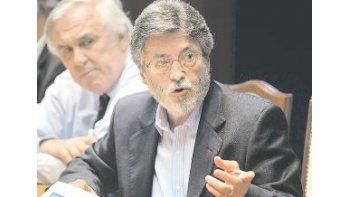 campaña. Abad dio detalles del camino que se seguirá con el blanqueo.
