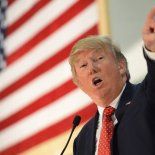 Donald Trump lanzó su nueva ofensiva contra el Pontífice durante una charla con Hugh Hewitt para el canal Salem News. Donald Trump lanzó su nueva ofensiva contra el Pontífice durante una charla con Hugh Hewitt para el canal Salem News.