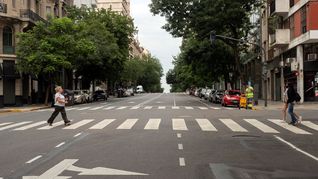 La avenida Belgrano se prepara para extender el contracarril en la zona del Bajo porteño
