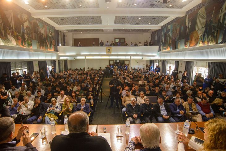 Denunciaron los despidos y el cierre de Pymes. Denunciaron los despidos y el cierre de Pymes.