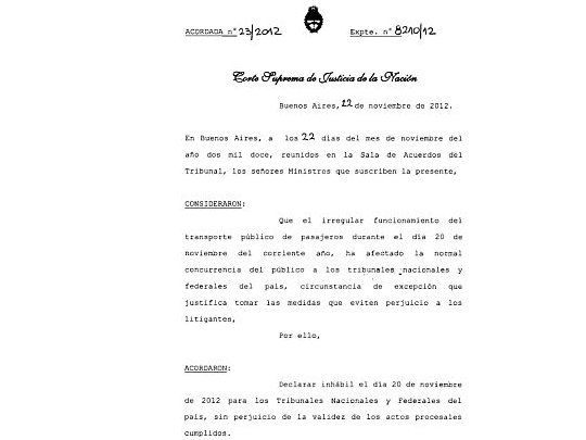 Facsímil de la Acordada Nº 23 que establece día inhábil al 20 de noviembre pasado.