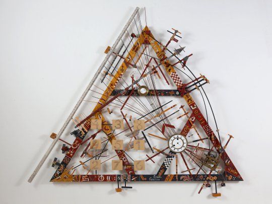 Juan Vallejo. “Espacio tiempo triangular”, una de las obras que integra la muestra “Ultraconceptos”.