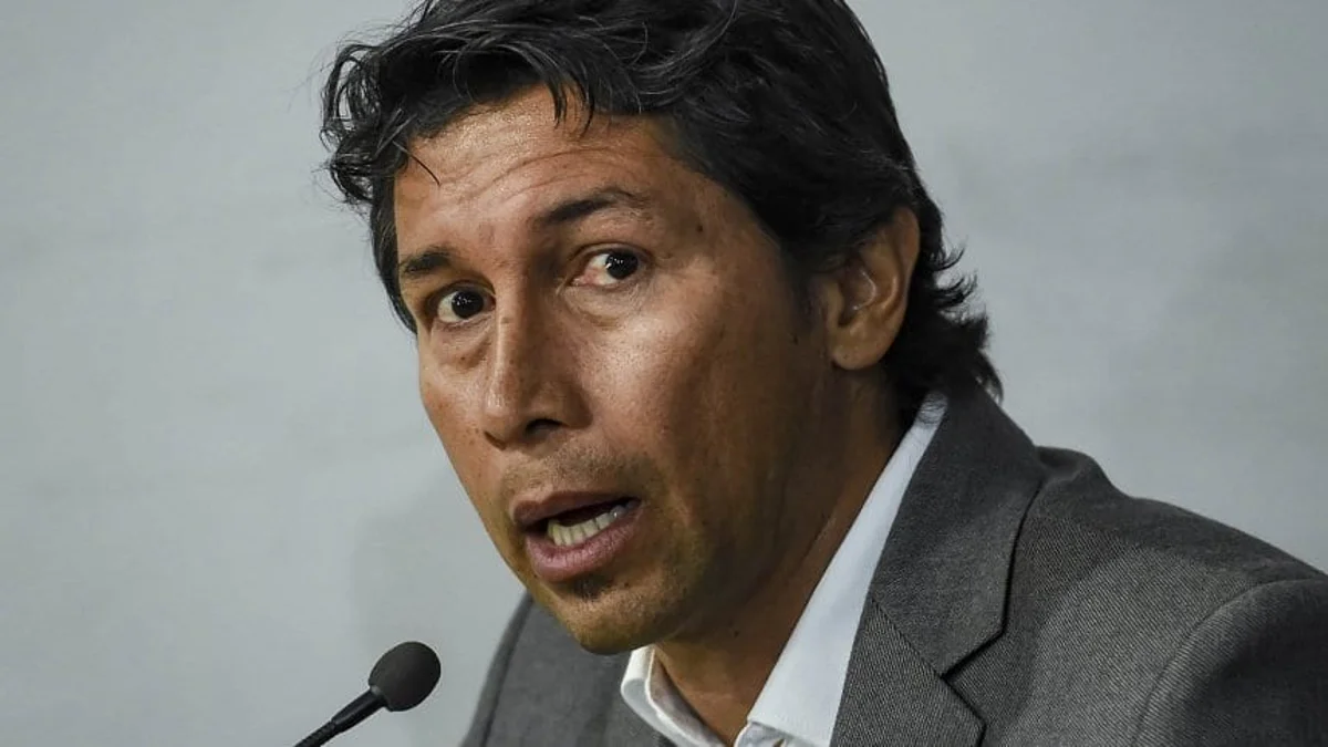 Bermudez apologized to the fans, spoke about the works in the Bombonera and the new Boca location