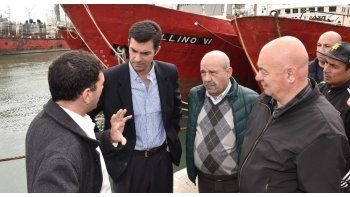 El gobernador de Salta Juan Manuel Urtubey, recorrió el puerto de Mar del Plata con los trabajadores del Sindicato Marítimo de Pescadores.