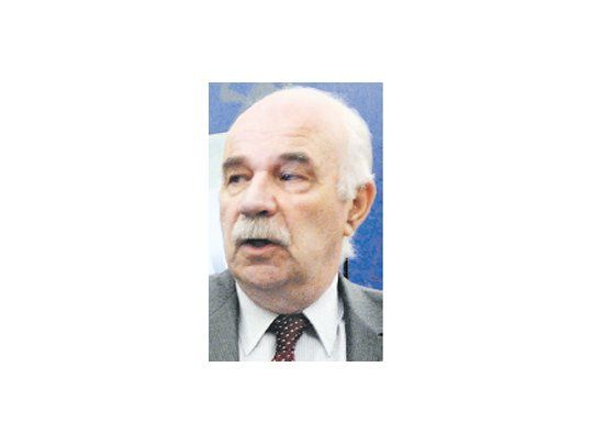 Carlos Casamiquela