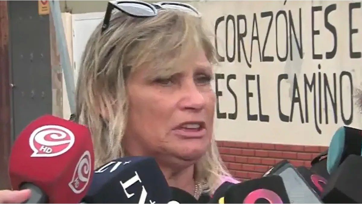 La Mamá De L Gante No Descarta Tener A Wanda Nara De Nuera: