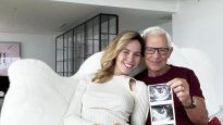 Eduardo Costantini y su esposa Elina Fernández dieron la noticia de su embarazo por redes sociales