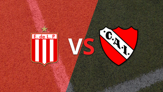 Independiente supera a su rival con un marcador 2-0