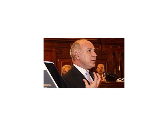 Ricardo Lorenzetti.