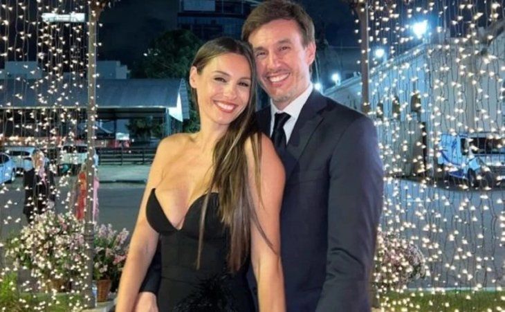 Pampita irá primero a Chile, luego a Tailandia, y finalizará su gira en México. 